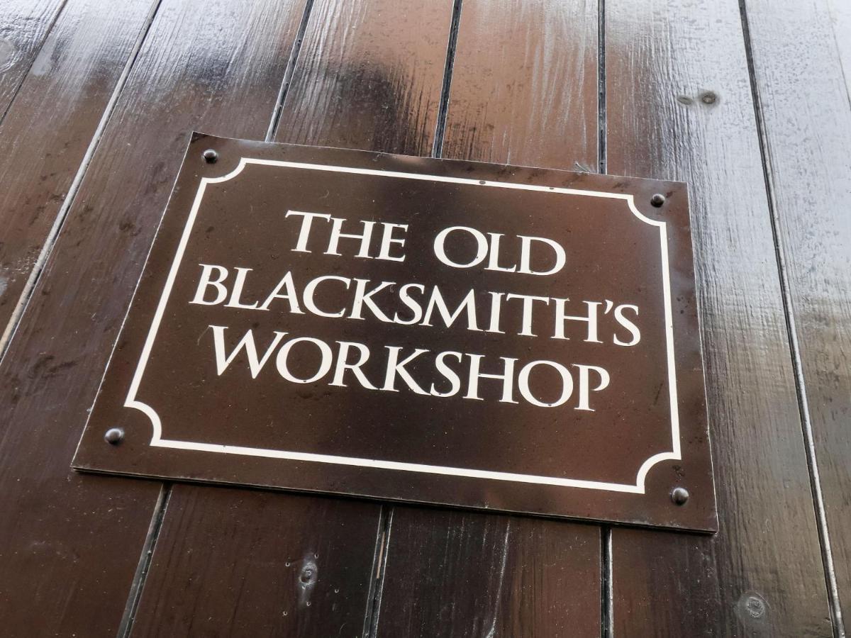 The Old Blacksmith'S Workshop Whitby Esterno foto